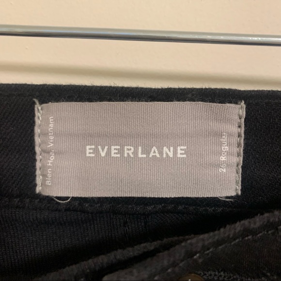 Everlane Black High Rise Straight Crop Fray Hem Jeans Size 26 - Picture 4 of 7